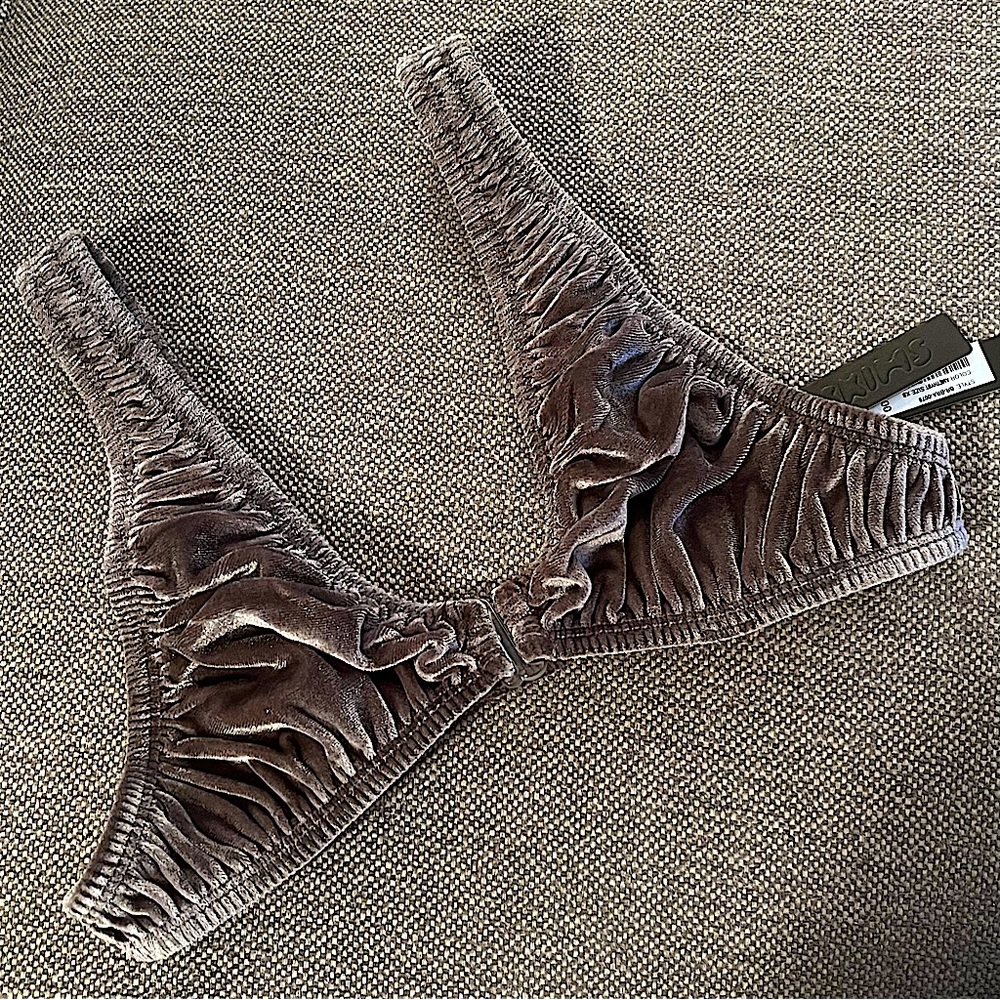 SKIMS Stretch Velvet Collection Bra Bralette in Amethyst - New with Tags! - Picture 13 of 15